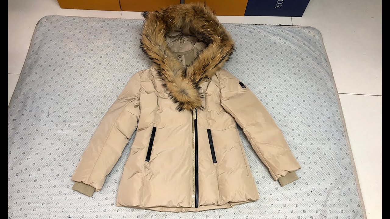 MACKAGE ADALI down coat with natural fur Signature Mackage Collar RE