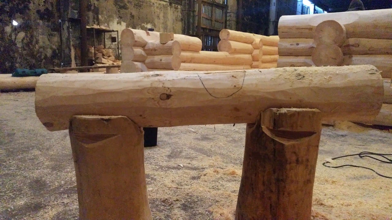 Rough saddlenotch cutting for a log cabin in 2015. YouTube
