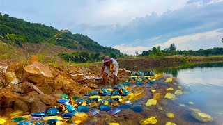 wow amazing day! gold miner found a lot of gold treasure under stone million years