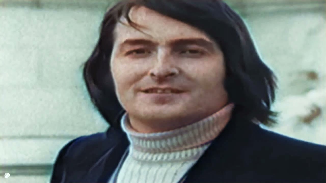 Nino Bravo como presentador en Londres  -  Pasaporte a Dublin 1970