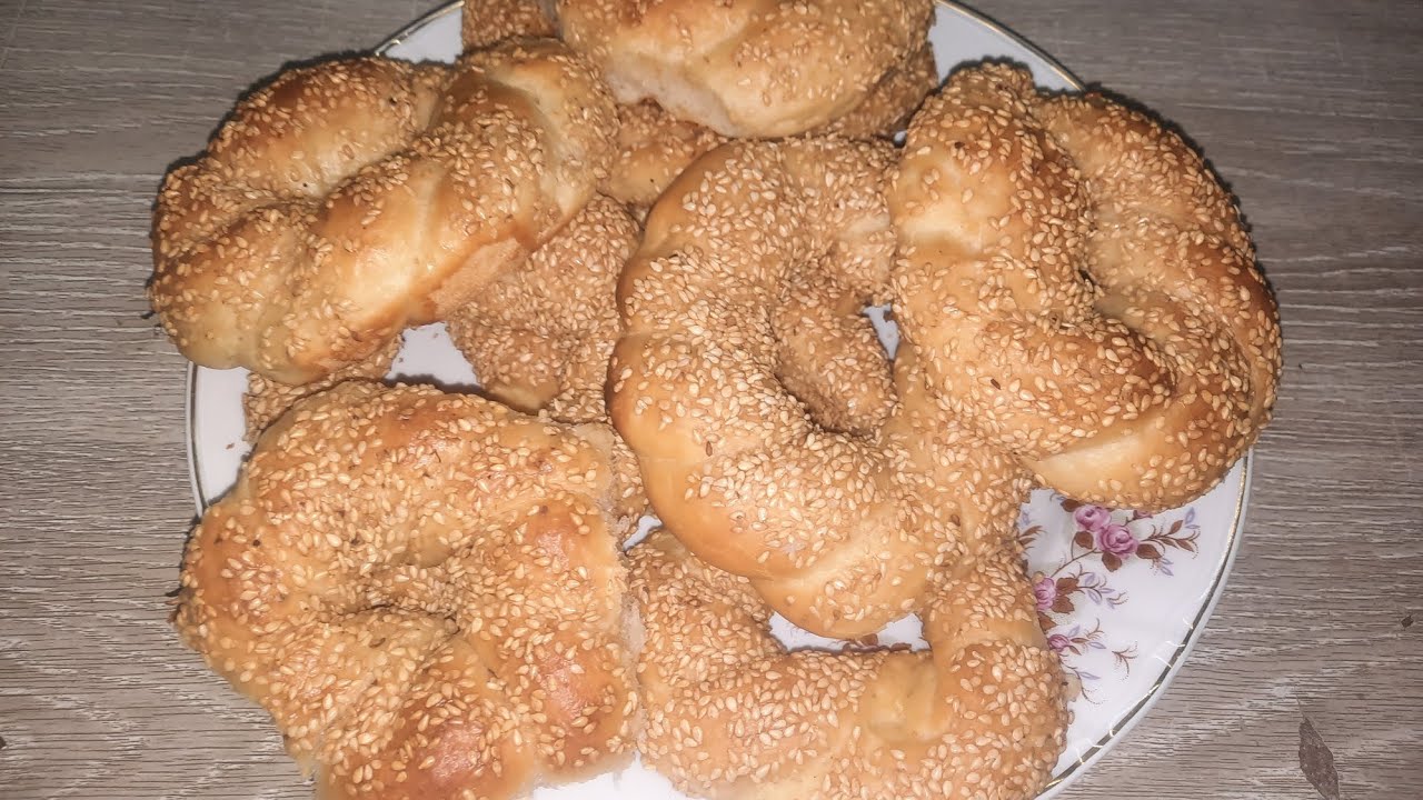 طريقه عمل السميد التركى بابسط طريقه بمكونات كلها فى البيت 👌