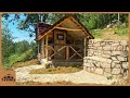 Maison de bricolage sur la montagne indemnite grand film