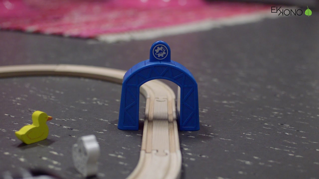 Ekkono Toy Train Demo (voiceover)