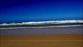 Drive on the 75miles beach 2 @ Frazer Island, QLD