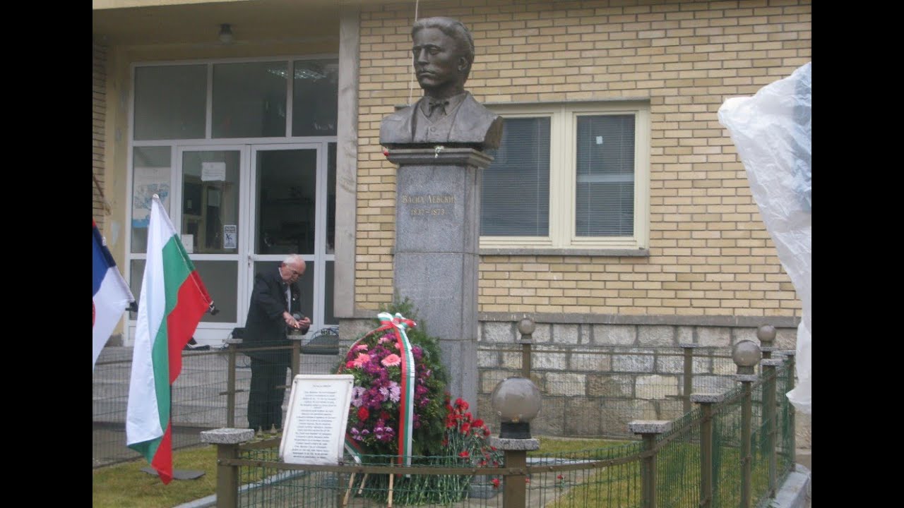 Вучич в Босилеград тероризира българите в Западните покрайнини, има задържани