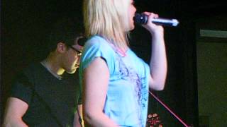 Lauren Alaina - I&#39;m Not One of Them (BOB 94.9 Birthday Bash - April 21st 2012)