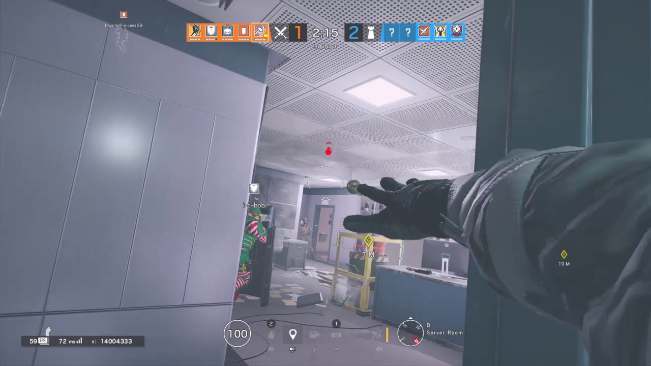 R6S 3k with sledge on bank - YouTube