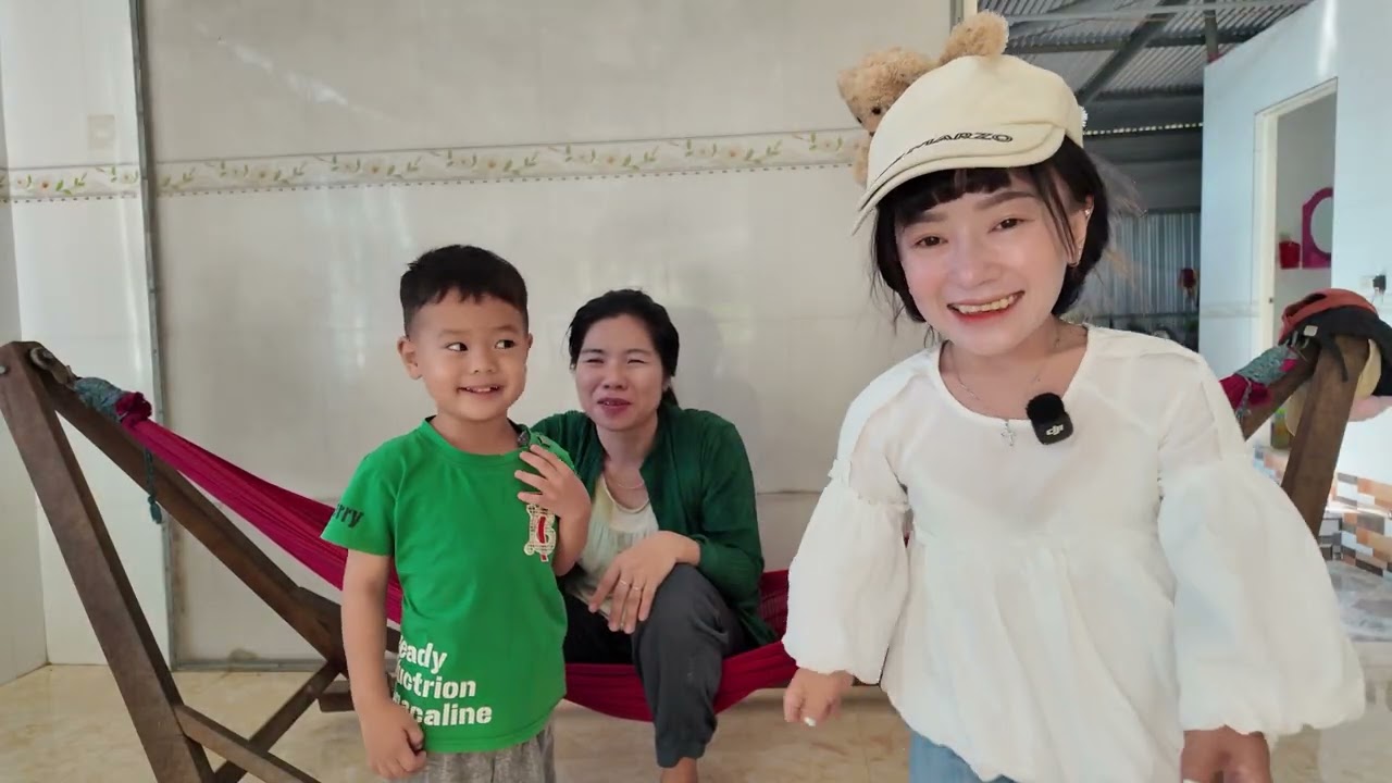 Hổ Hát 1 Bài Trước Khi Chia Tay Ut Đi Quay Trao Yêu Thương Cho Các Em Ở Mái Ấm. 