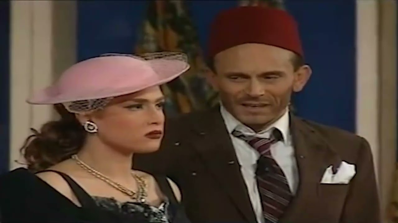 شوف قمة الكوميديا مع محمد صبحي وهو بينفصل عن لعبة بشكل درامي يحزن بس يهلك من الضحك