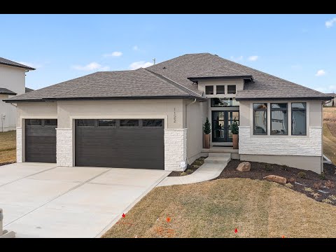 1122 Hillswick Ln, Raymore, MO home video tour