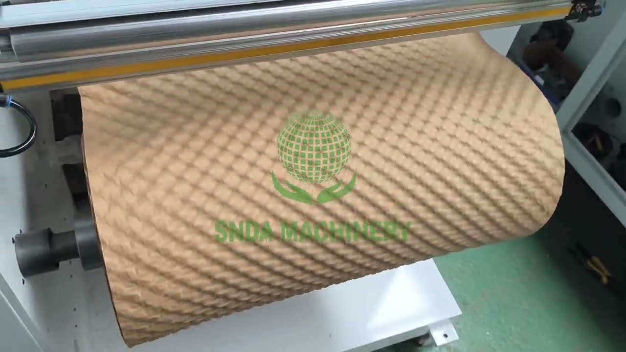 Newest generation Paper bubble machine with perforation line for easy tearing