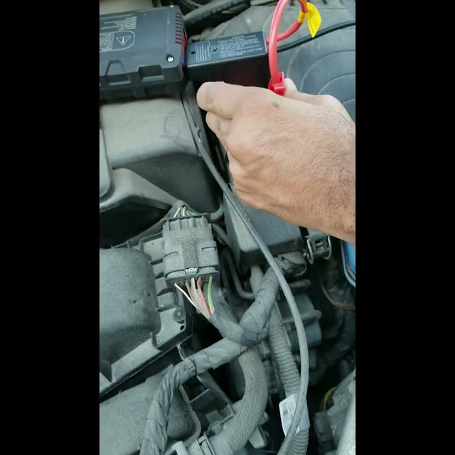 Jump Start Mercedes Benz B25020171819 How to Jump Start/Charge