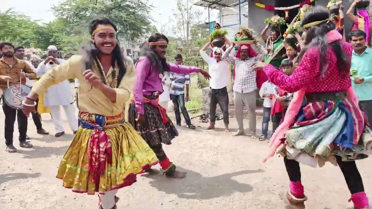 गुरुवर्य आशिष थोरात यांच्या घराचा कार्यक्रम पोतराजांचा फुल धिंगाणा 