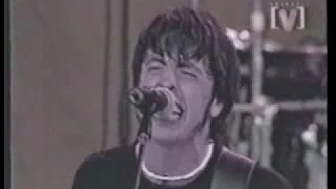 Foo Fighters - I'll Stick Around (Live)