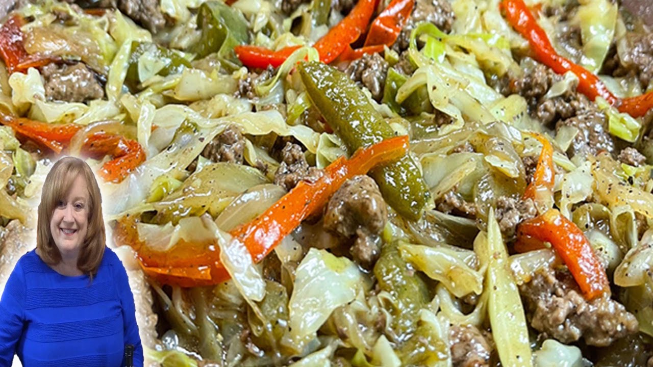 Black Pepper GROUND BEEF & CABBAGE Skillet Stir Fry, An Awesome Dinner Idea  that's Easy & Delicious - YouTube