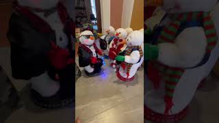 Snowflake Spinning Snowman Short
