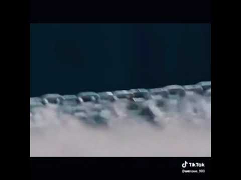 لاتروح بعيد خليك قريب مني انا بحبك