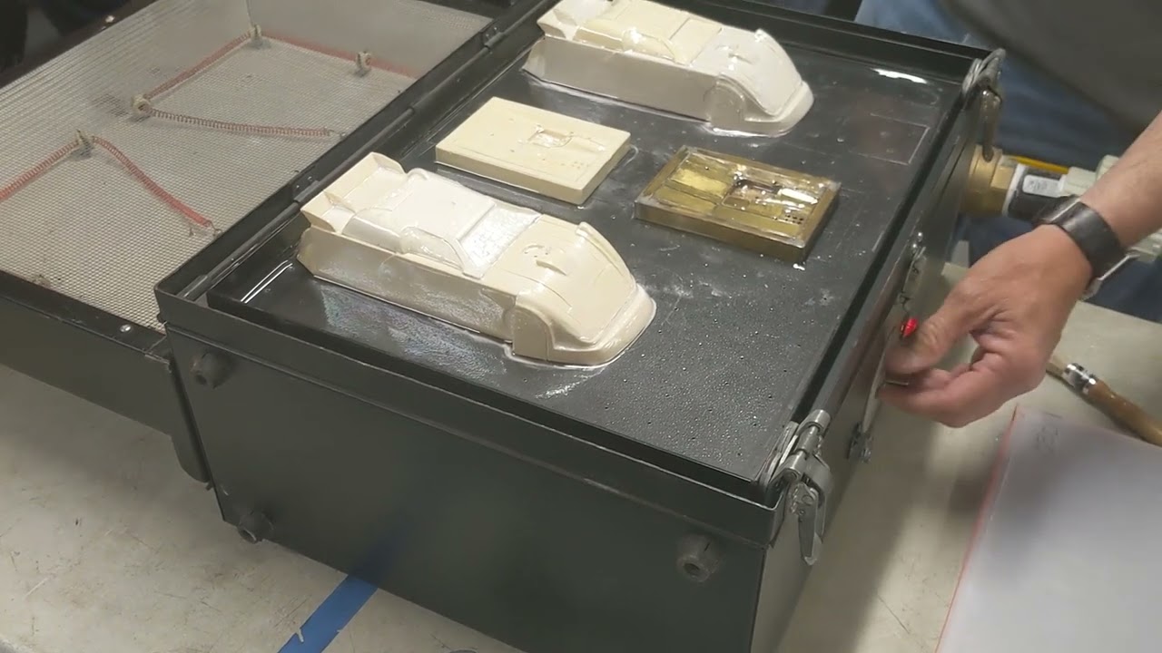 #1 Dirt Late Model Body - Slot Car