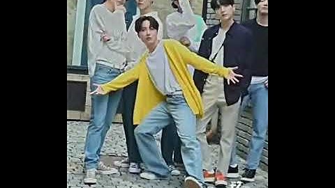 I Like Me Better When I