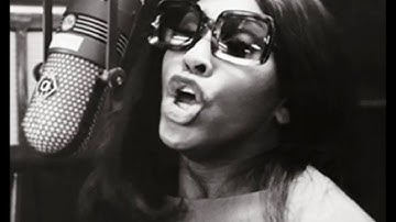 Tina Turner - River Deep, Mountain High (1966 Phil Spector version)