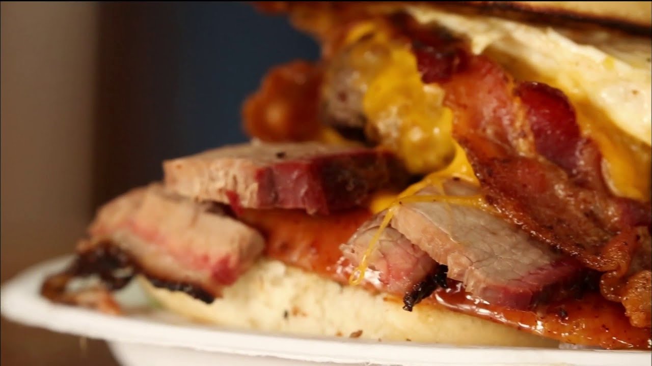 The Texas Bucket List: Ringo's BBQ in Laredo - YouTube