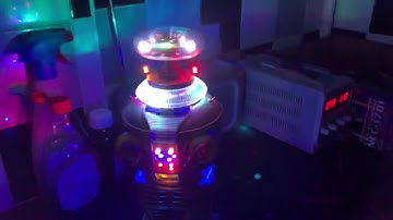 Lost in Space B9 Robot
