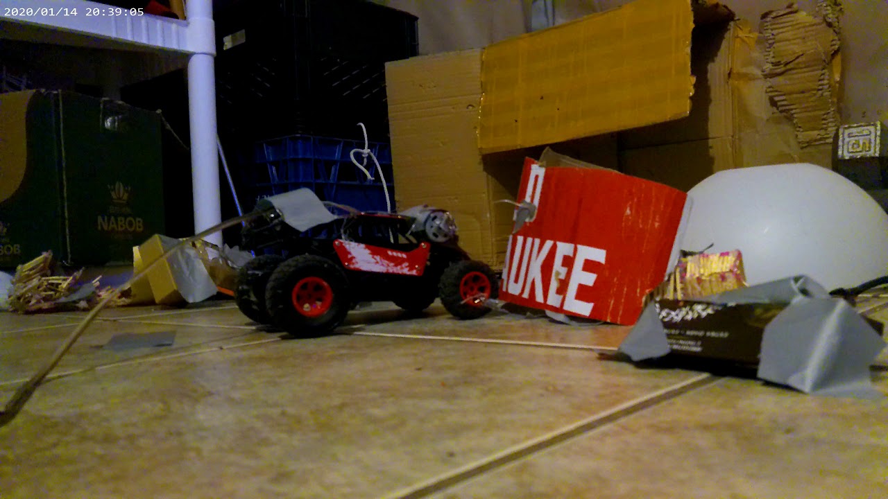 FIXED MY ATTACHEMENT FOR MY RC BATTLE BOT! BIG DAMAGE! YouTube