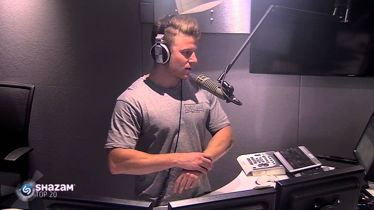 Tori Kelly Was On American Idol & Simon Cowell Wasn't A Fan! YouTube