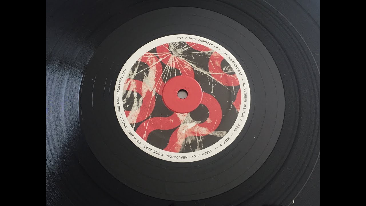 Mira MOY -- Metreon Cascade en YouTube Mira MOY -- Metreon Cascade en YouTube