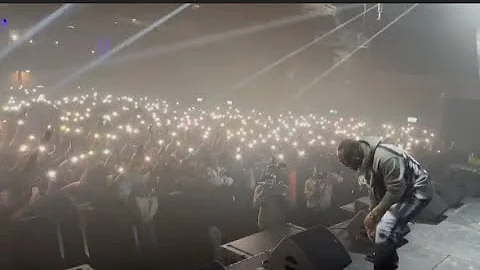 See fans reaction as Davido performs “Fall” + “IF” in Manchester