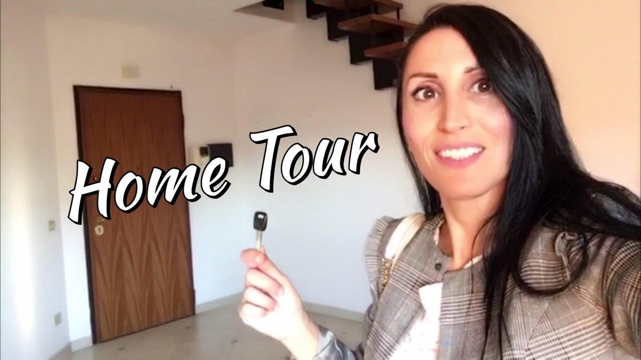 HOME TOUR: la MIA nuova CASA! - YouTube