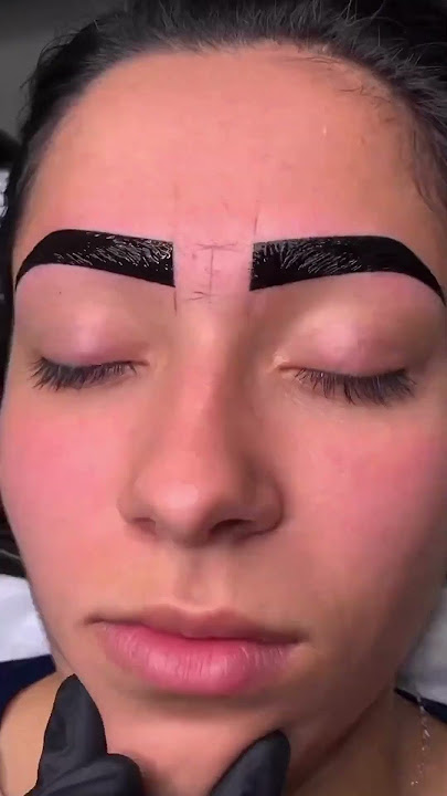 Depilación de Cejas y Sombreado