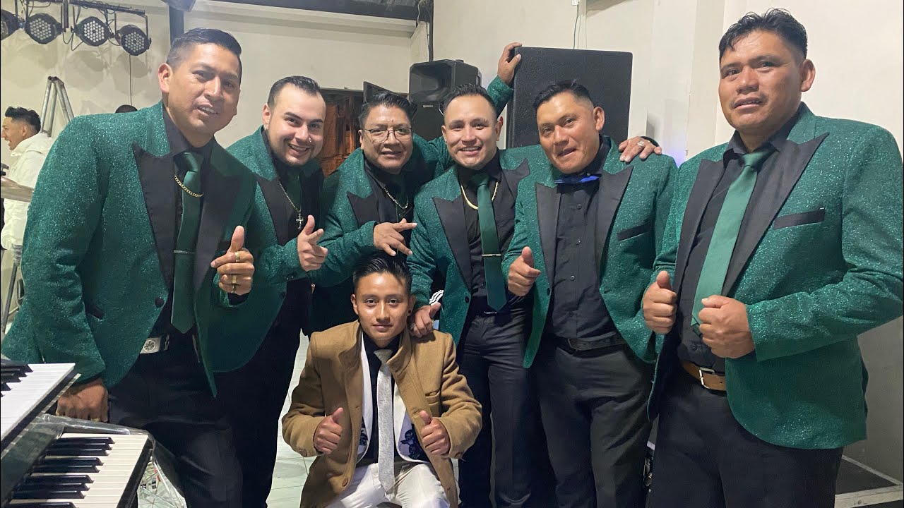 Mix Migrante🇪🇨🇺🇸 Tu Grupo Internacional Ráfaga 🎶