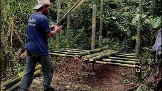 Solo camping Membangun Rumah bambu & bertahan hidup dihutan makanan seadanya