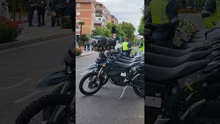 Preparando el desfile de las fuerzas armadas en Toledo por el día de la Hispanidad