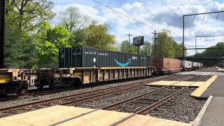 CSX I032 with a cool horn and friendly crew exploding through Woodburne 