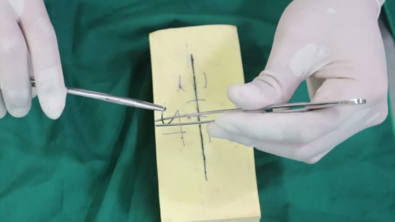 Menjahit Teknik Matras Horizontal: Teknik Kuat untuk Luka Operasi di Bidang Obstetri dan Ginekologi