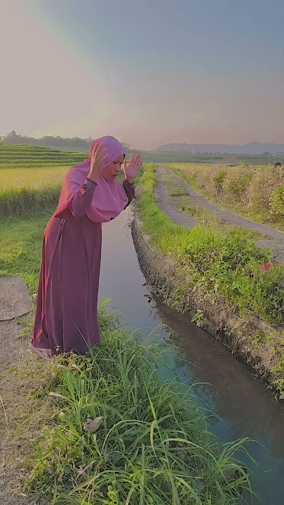 Waktunya ngasih makan ikan #lucu #comedy #ngakak
