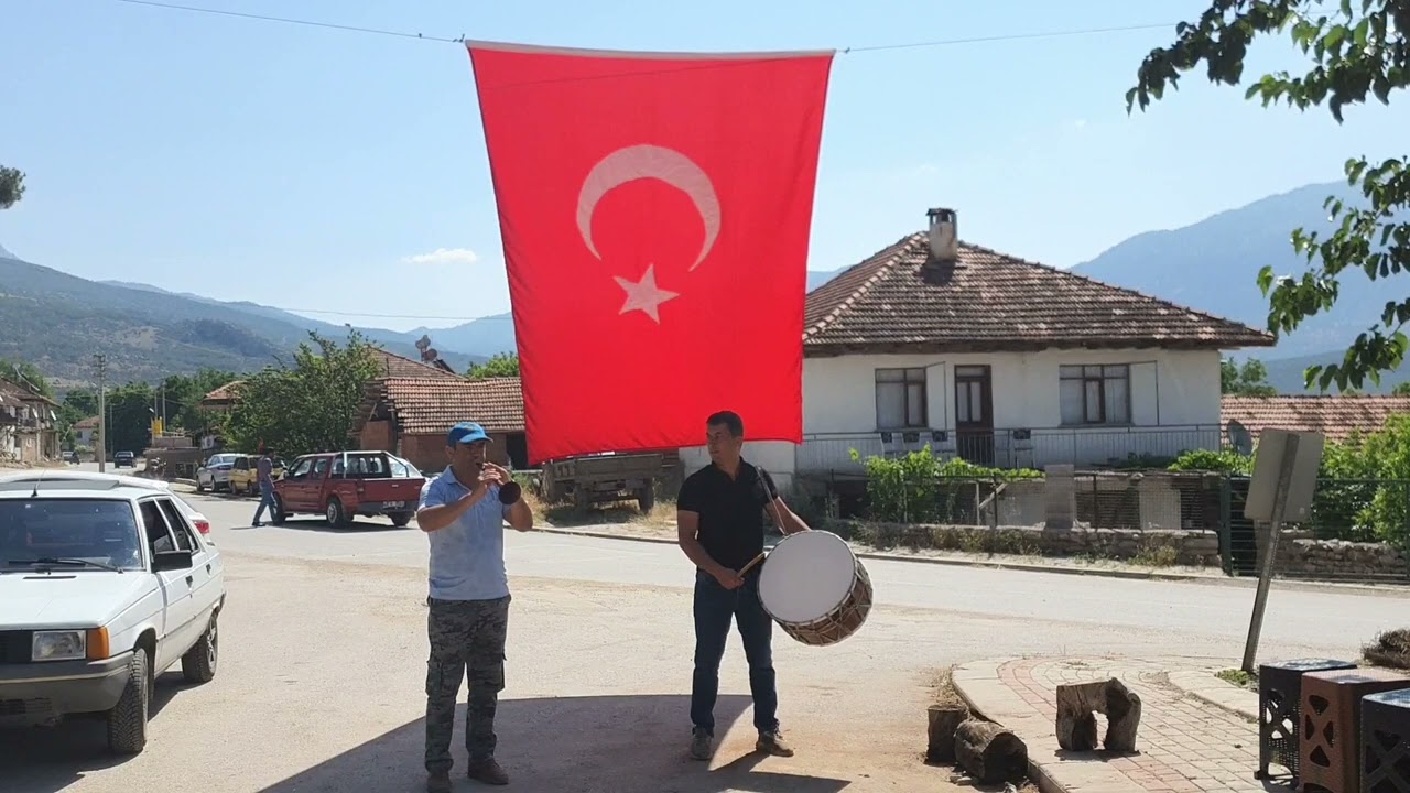 Sol Kaba Zurna ile Mehter Marşı (Ceddin Deden)