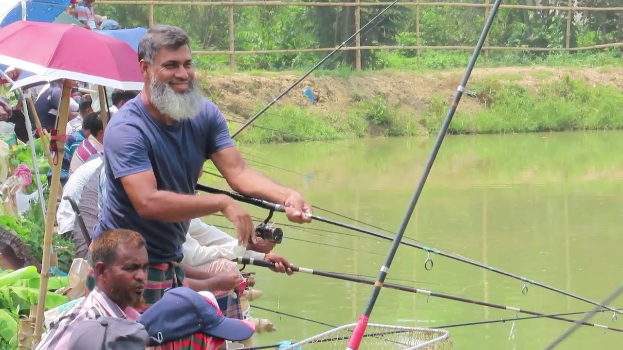 An expert angler 🎣 vs a monster fish 🐟