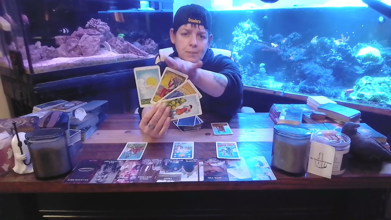 ITCHY & SCRATCHY BACK AT IT MISERABLE & FUMING PISSED AT YOU🤯🥰 #collective #zodiac #tarot #new