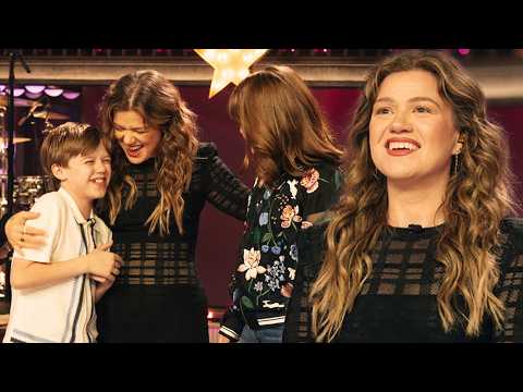 Kelly Clarkson Signs Off Talk Show After 7 Years