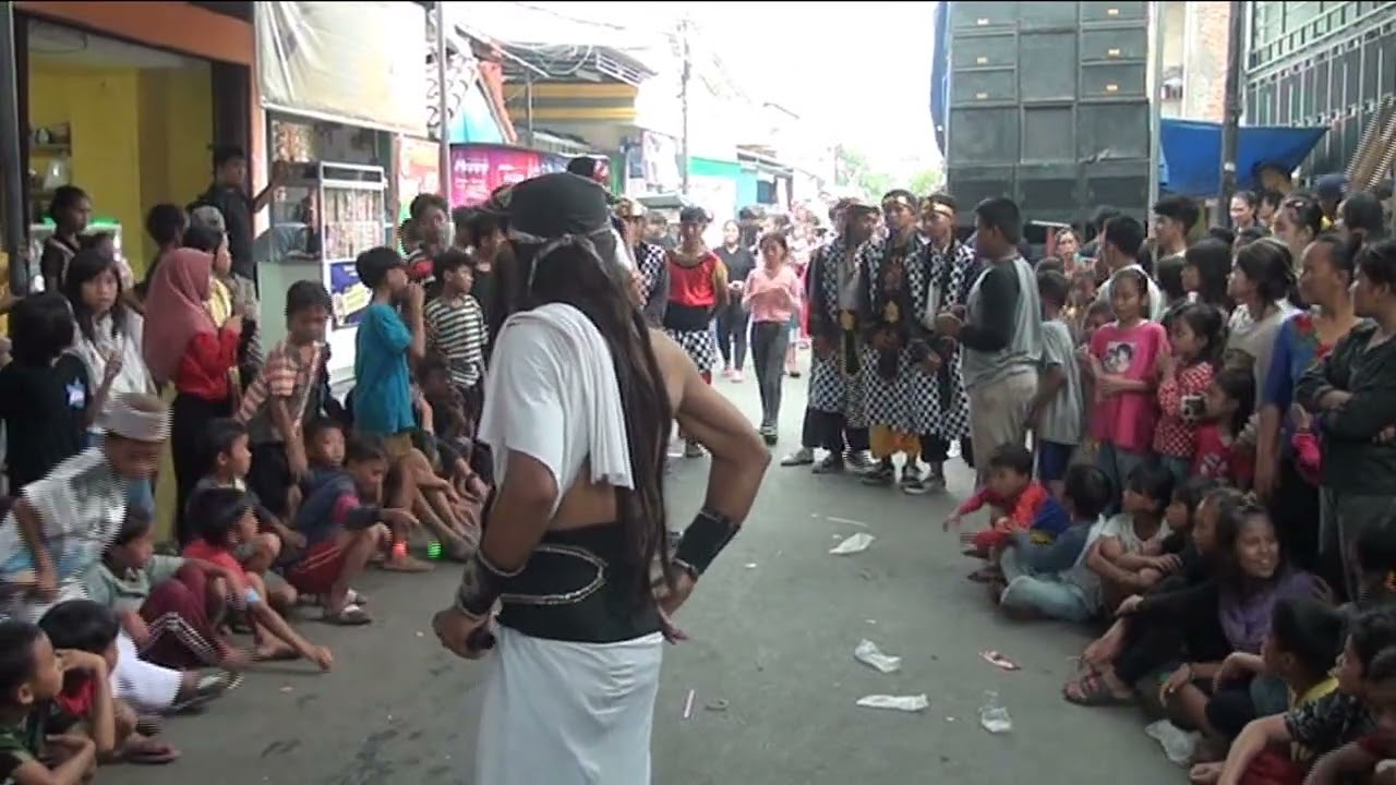 ATRAKSI CAMBUK | SATRIA DENAWA | KHITANAN MUH. FIQRI THORIK KALIBARU CILINCING JAKARTA UTARA