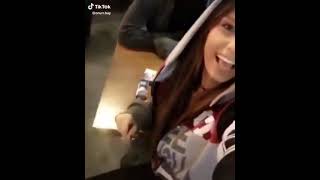 Onur Bay Ve Sevgilisi Ile Bir Görütü