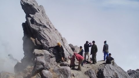 Inilah Puncak Garuda Gunung Merapi