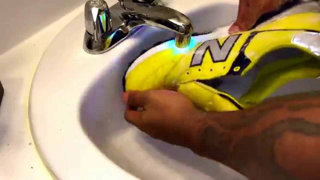 cleaning new balance 574