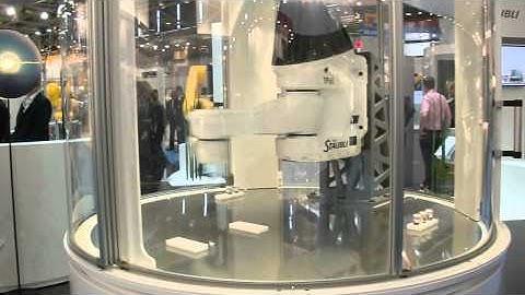 The fastest robot of the world from Stäubli High Speed