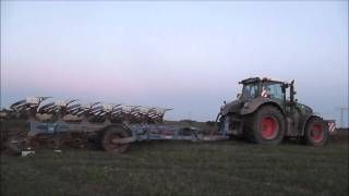 Fendt 936 Vario + Lemken 7 Schaar Pflug. Pflügen. Bodenbearbeitung 2011 by ffarmer99.wmv