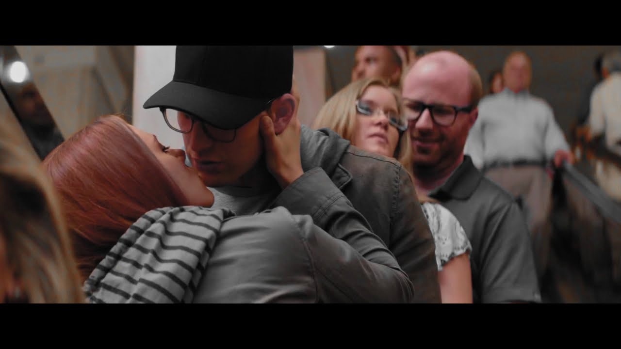 Natasha Romanoff//Teeth