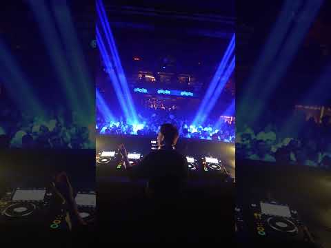 Mack Loenz’s new album just dropped on Lone Romantic. Here’s me dropping Sunrise in Barcelona.